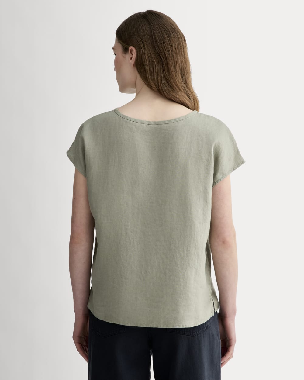 The Muscle Top in Linen in Sage Green — detail view