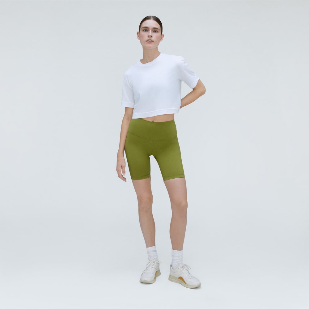 The Perform Bike Short in Pear — detail view