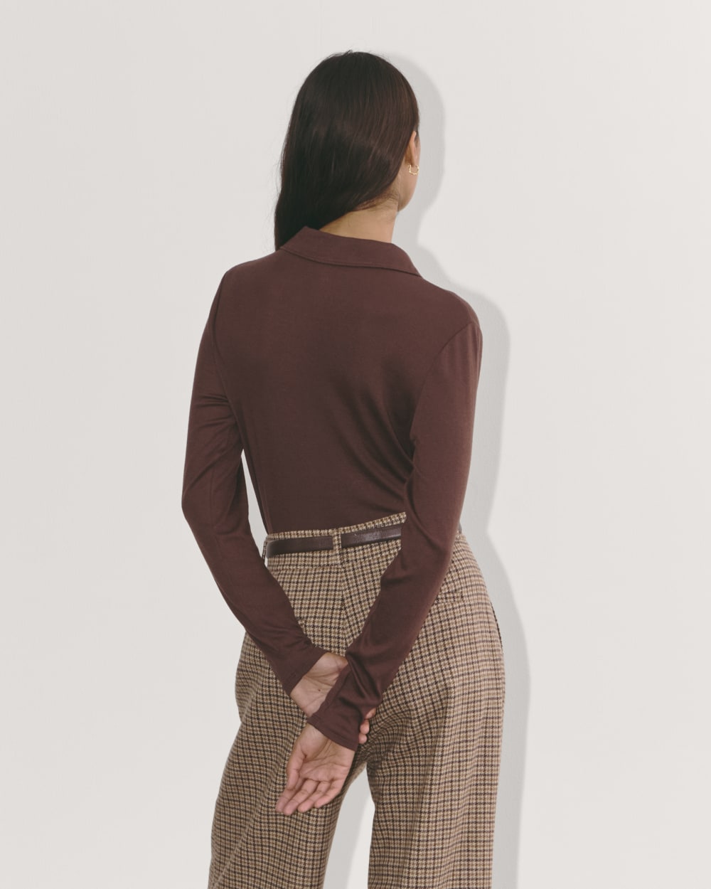 The Henley in Butterluxe in Dark Mahogany — detail view