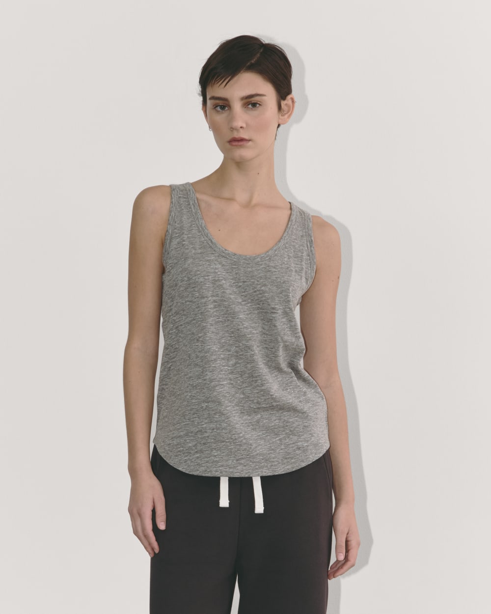The Perform Tank in Heathered Grey — front view