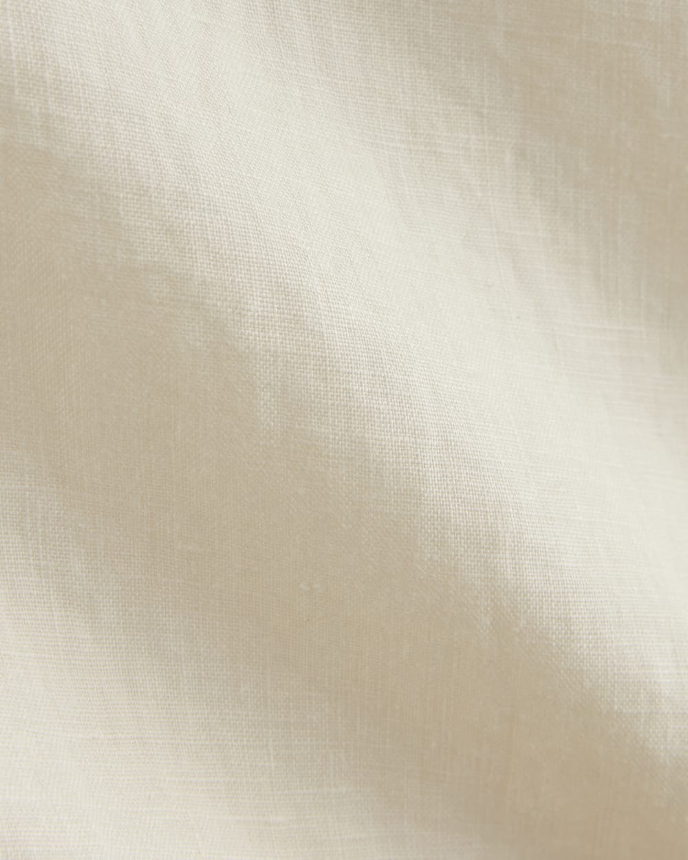 The Muscle Top in Linen in Bone — detail view
