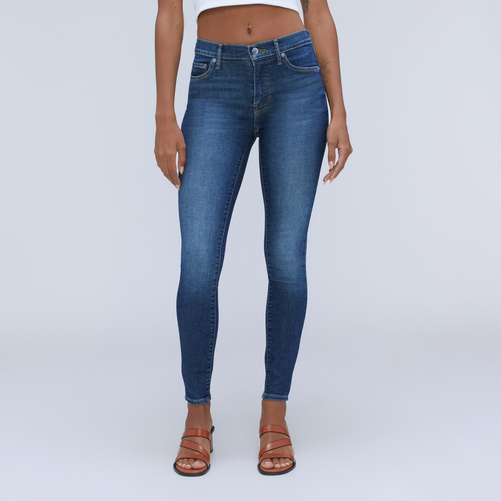 The Mid-Rise Skinny Stretch Jean in Dark Indigo — detail view