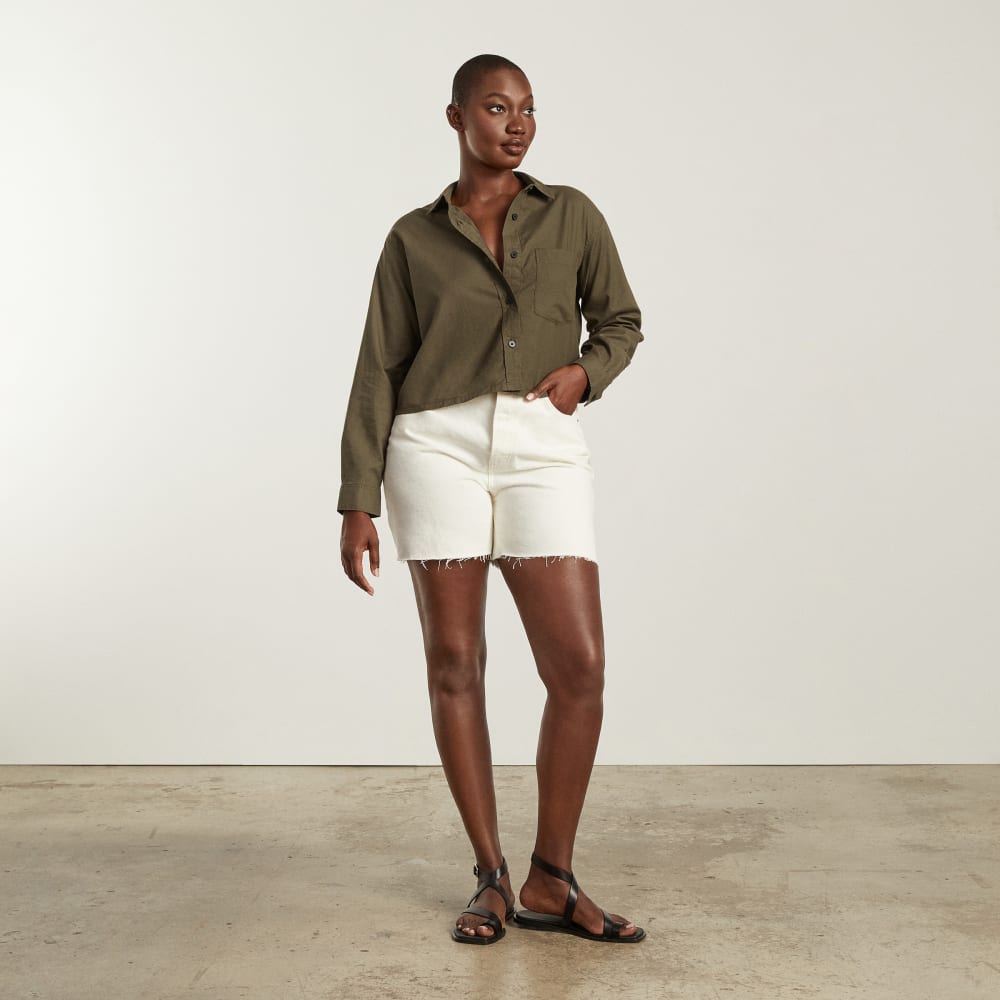The Way-Short Shirt in Silky Cotton in Beech — detail view