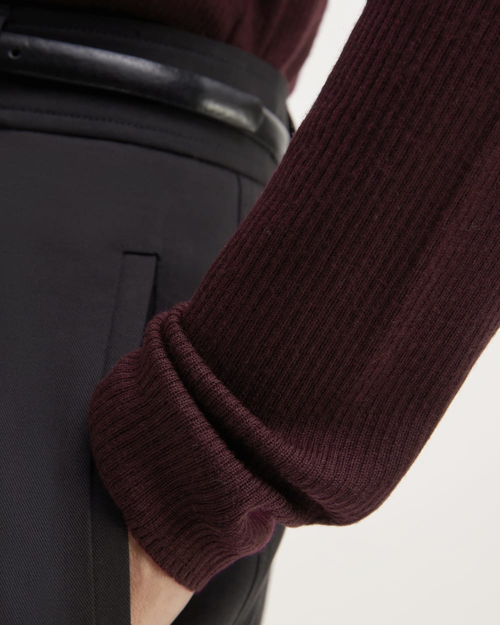 The Polo in Ultrasoft Merino in Burgundy — detail view
