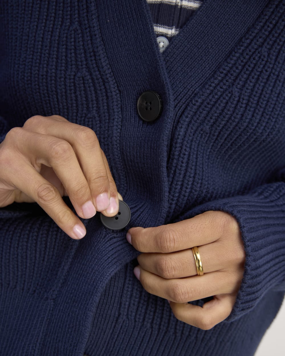 The Boxy Cardigan in Everyday Cotton in Navy — detail view