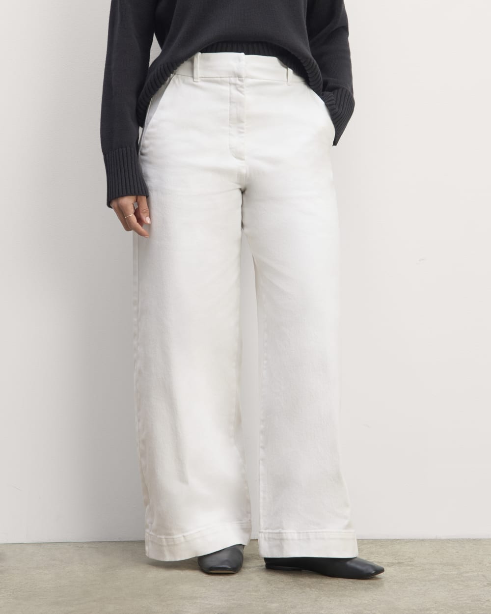 The Phoebe Trouser in White — detail view