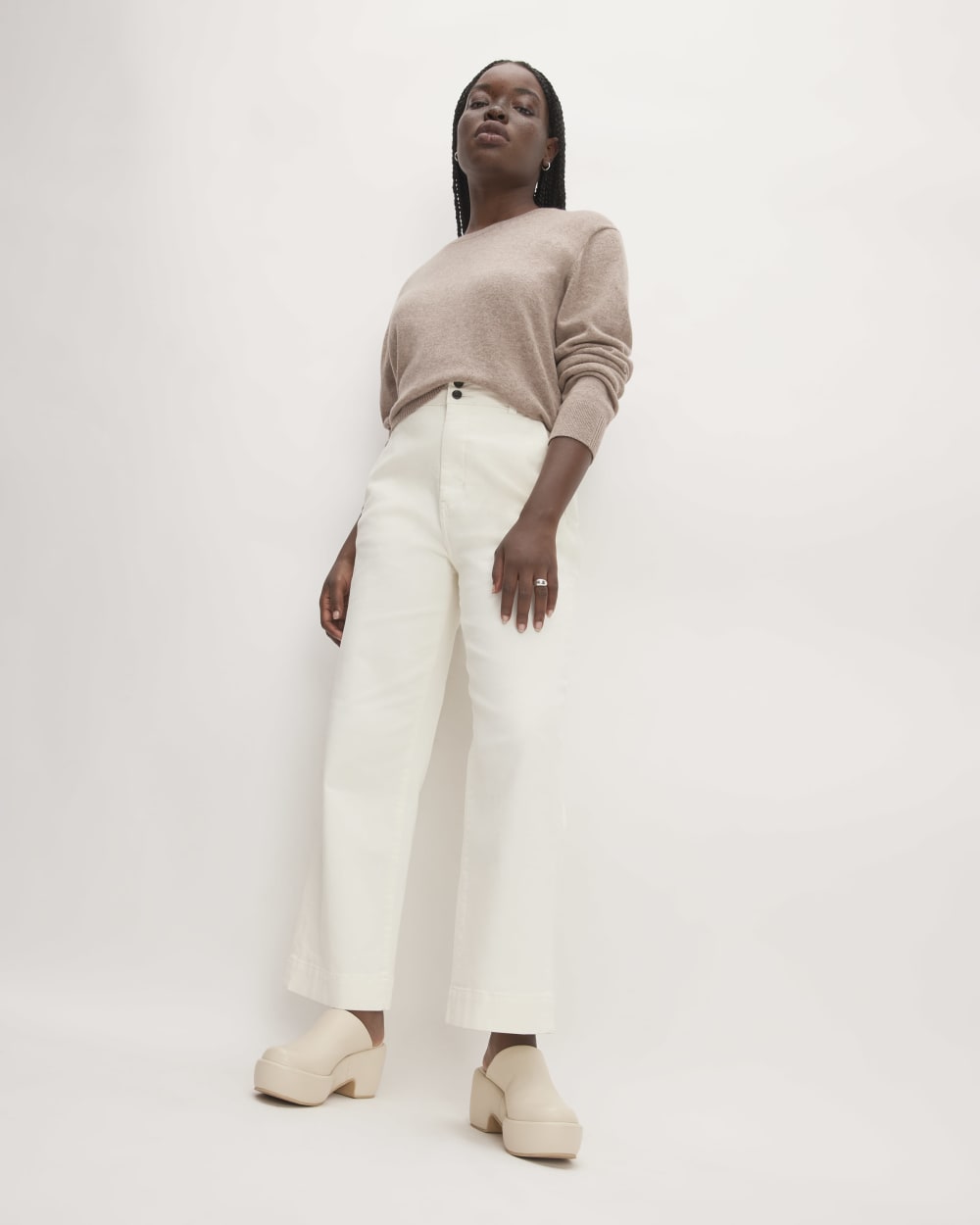 The Classic Crew in Cashmere in Toasted Sesame — detail view