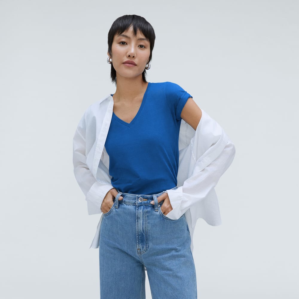 The Organic Cotton V-Neck in Lapis Blue — detail view