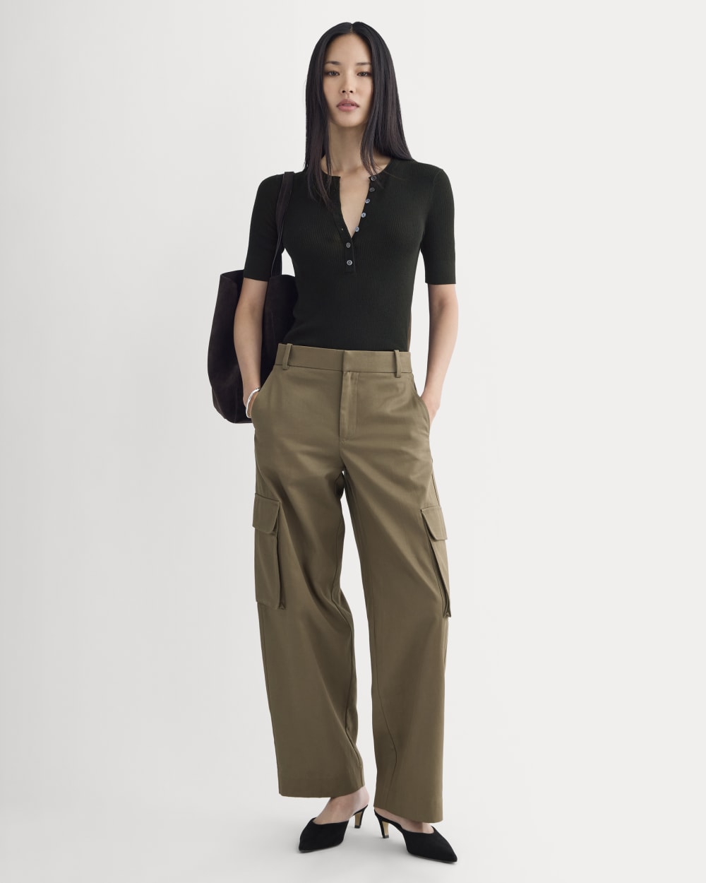 Wide-Leg Cargo Trouser in Buttersmooth in Deep Taupe — front view