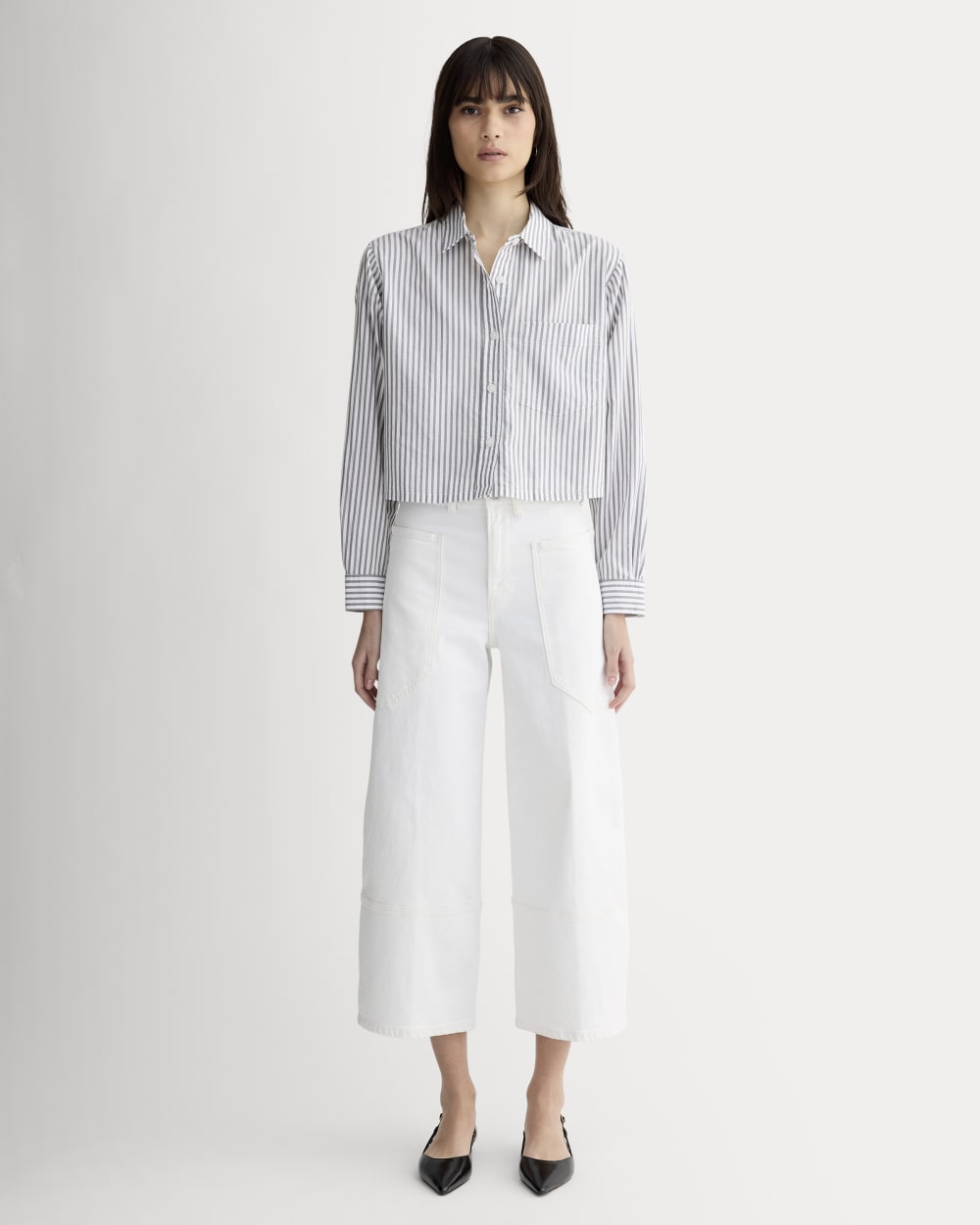 The Way-Short Shirt in Silky Cotton in Periscope / Bone — detail view