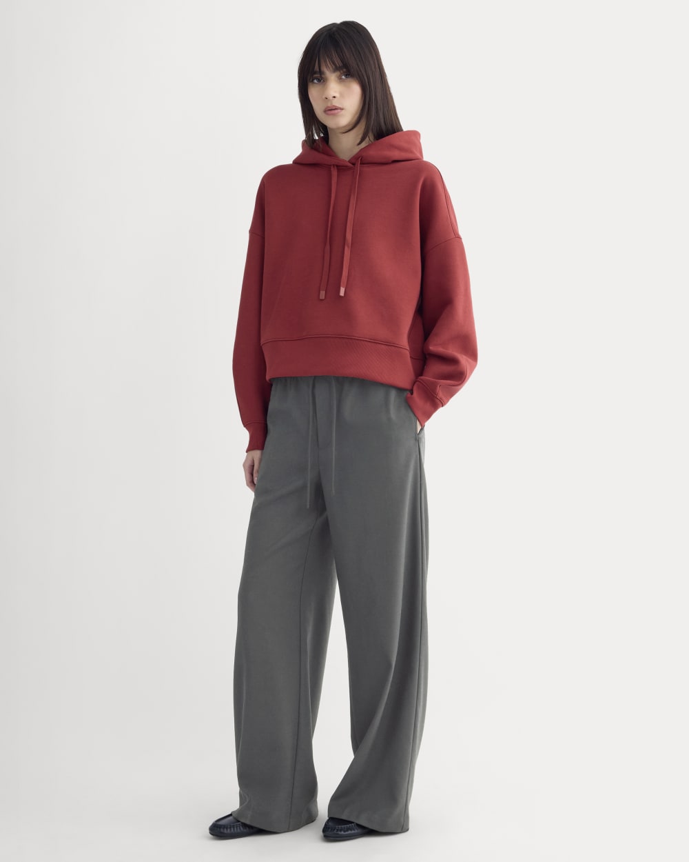 Cropped Luxe Fleece Hoodie in Merlot — detail view