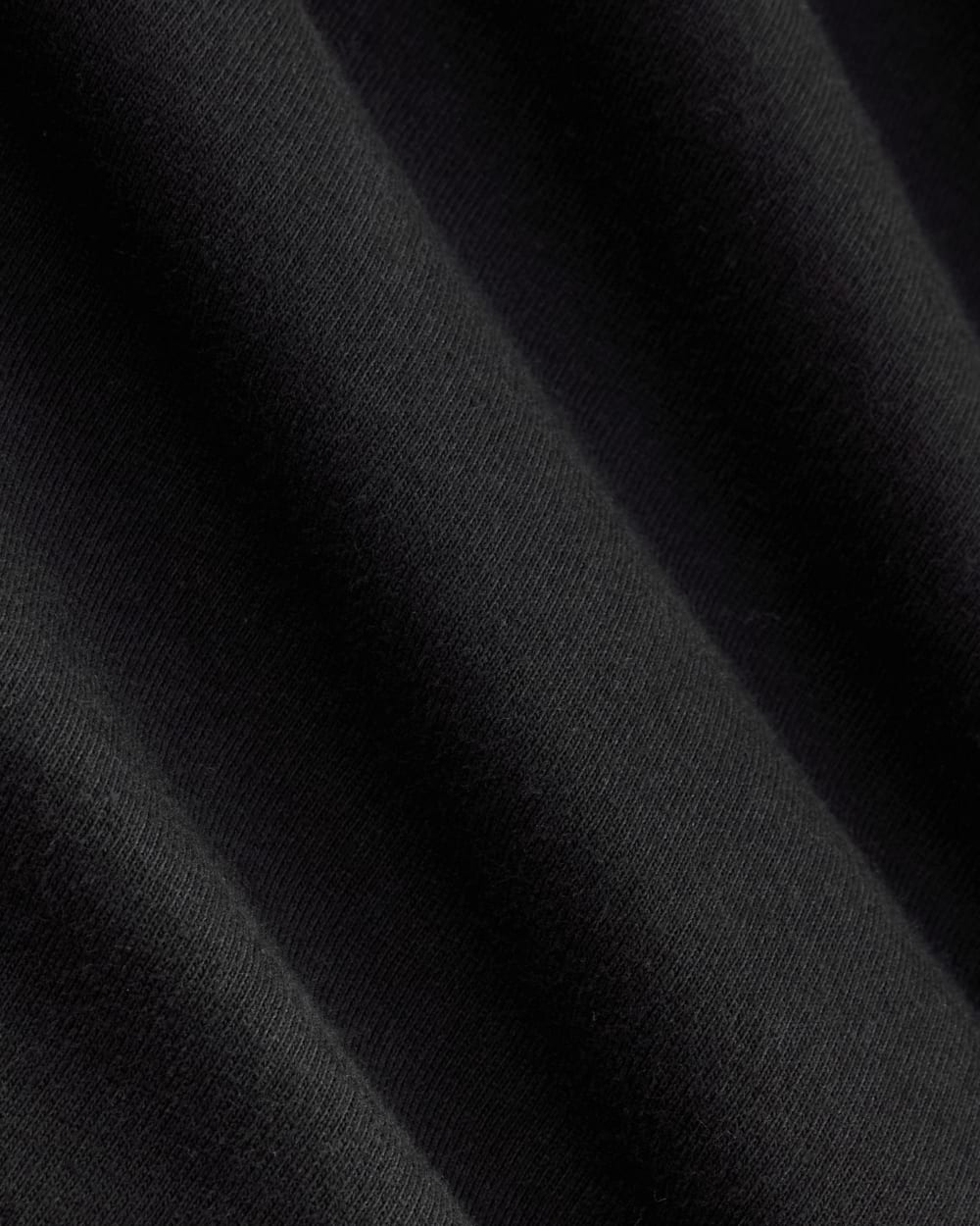 The Box-Cut Tee in Essential Cotton in Black — detail view