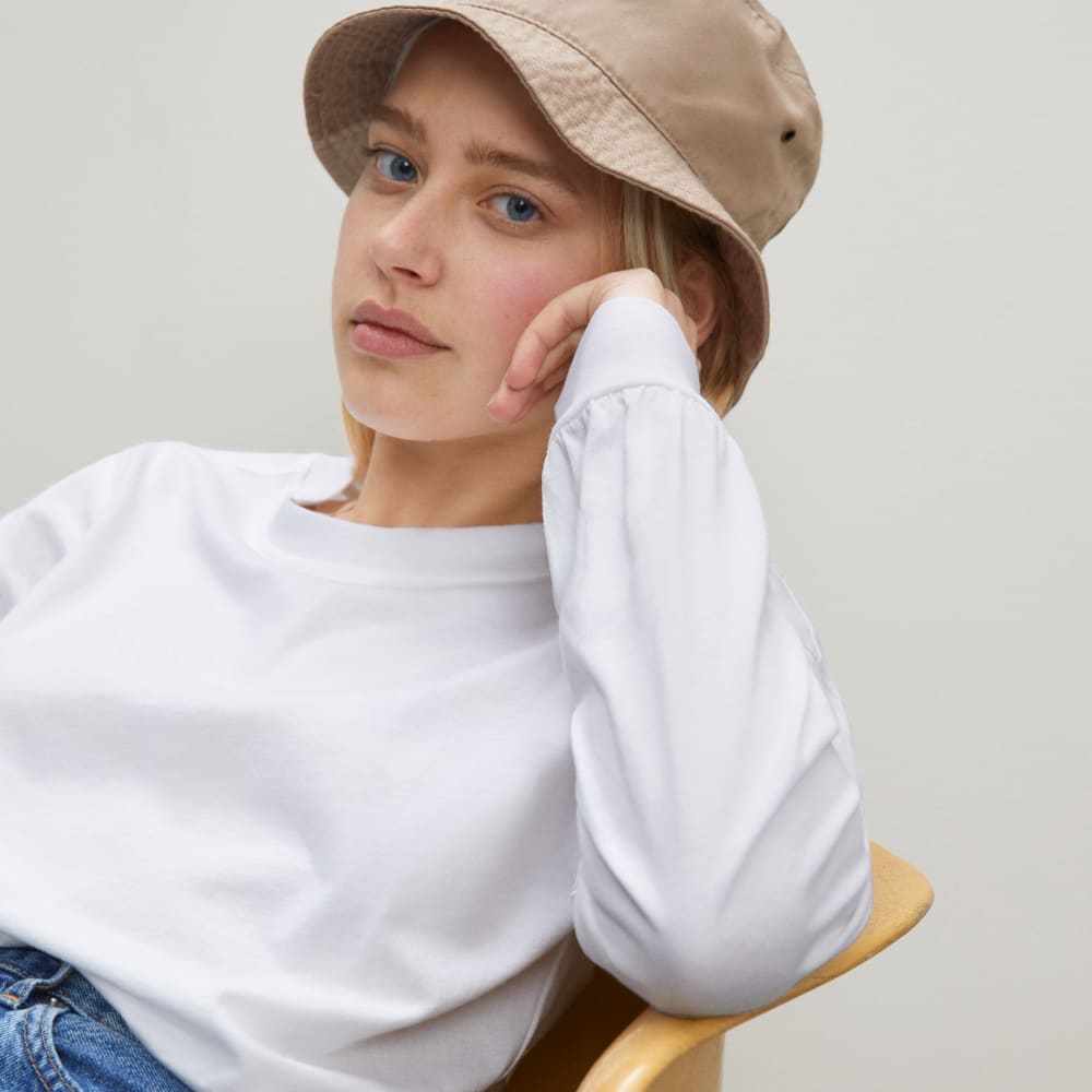 The Organic Cotton Long-Sleeve Tee in White — detail view