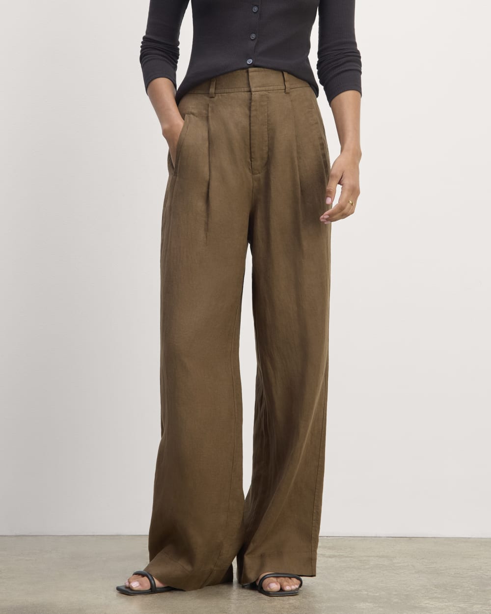 The Linen Way-High® Drape Pant in Cocoa — alternate view