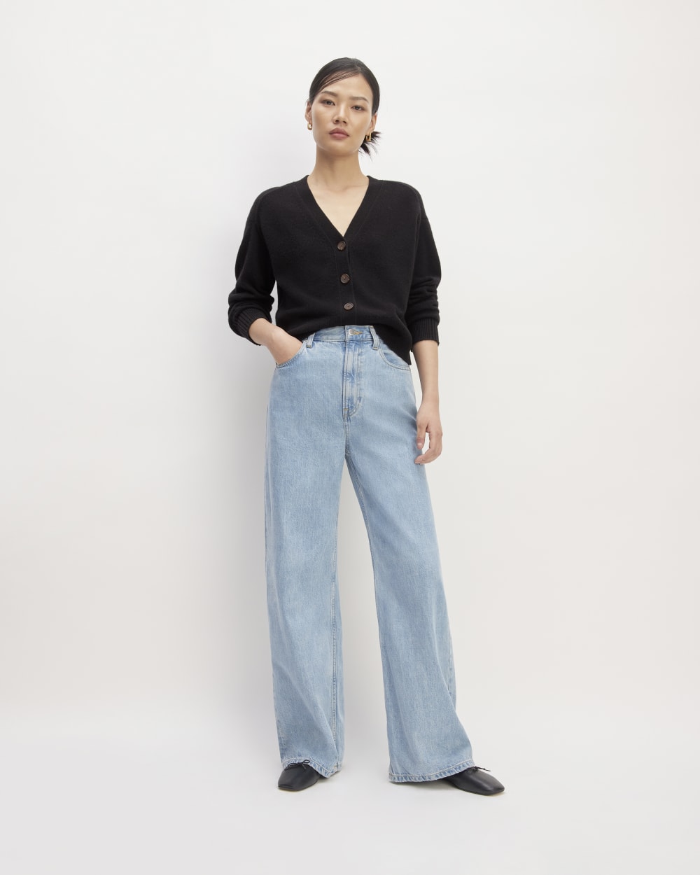 The Cashmere Cardigan in Black — detail view