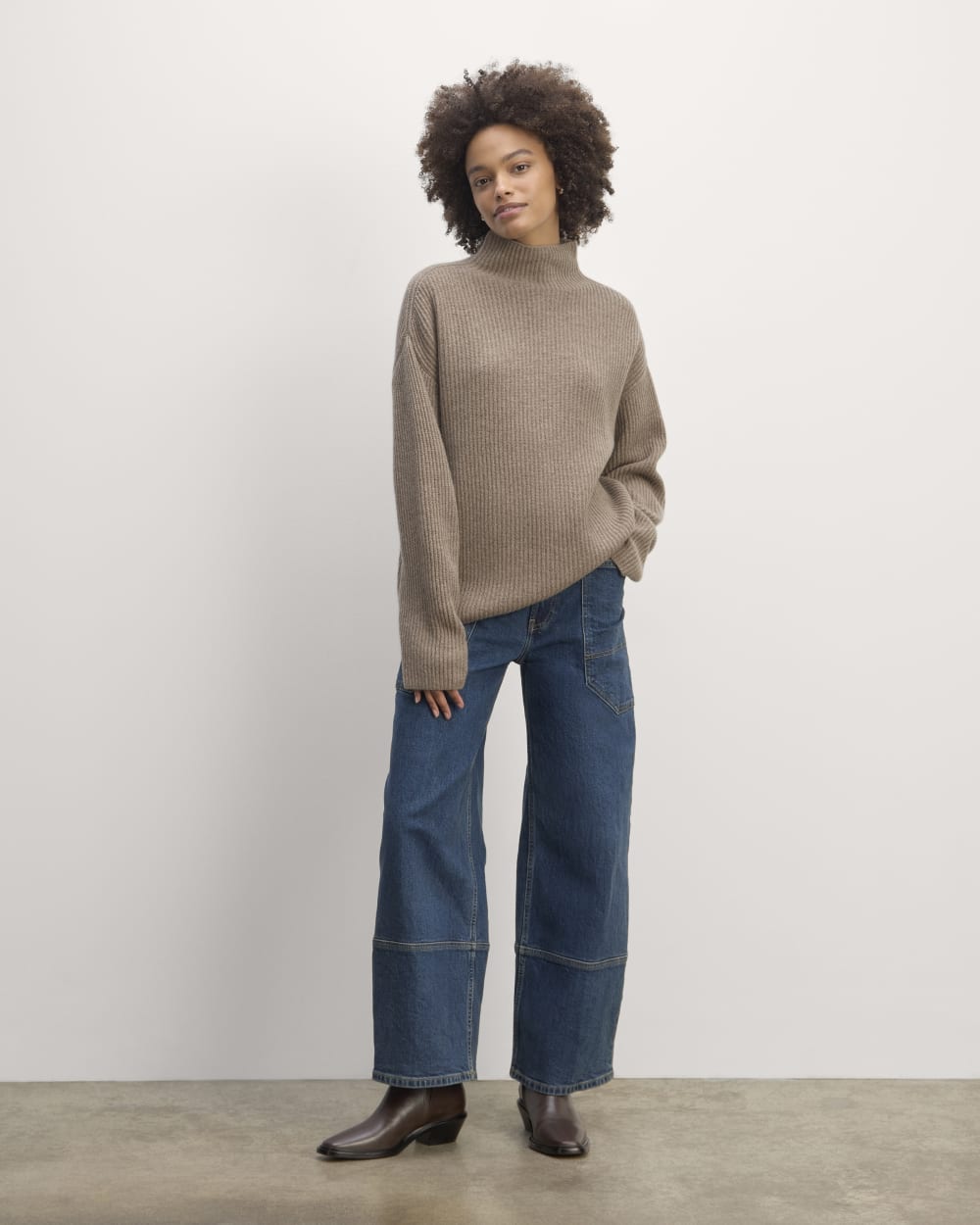 The Fisherman Turtleneck in Wool Cashmere in Oatmeal — detail view