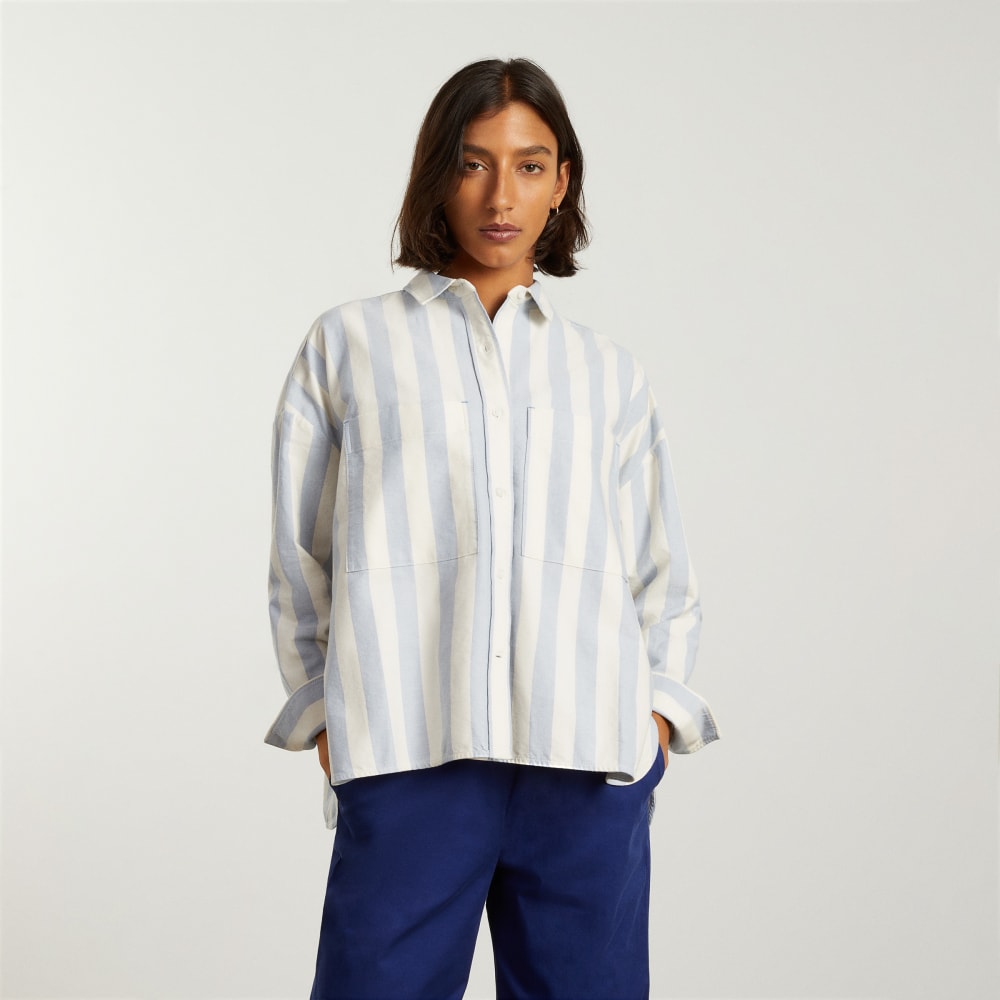 The Boxy Oxford in Blue / White — detail view
