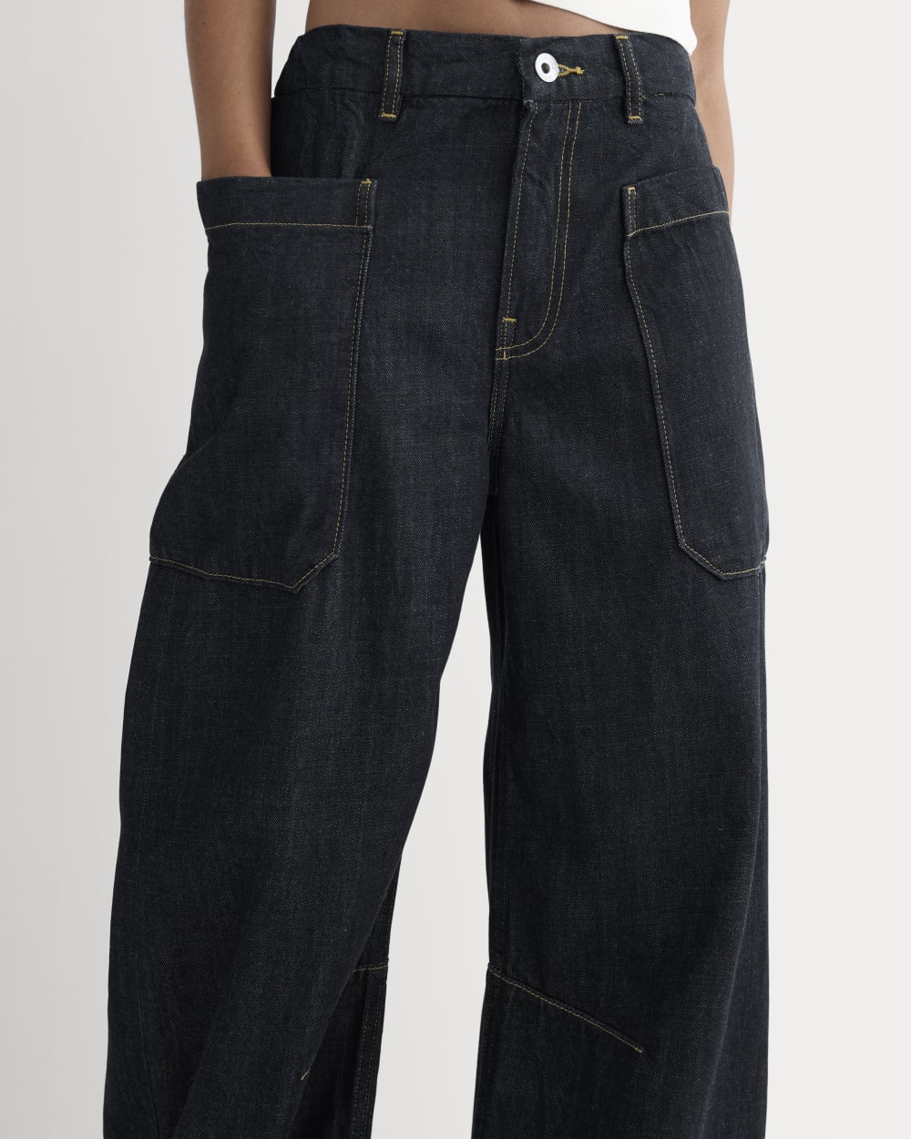 The Gardener Pull-On Jean in Dark Indigo — detail view