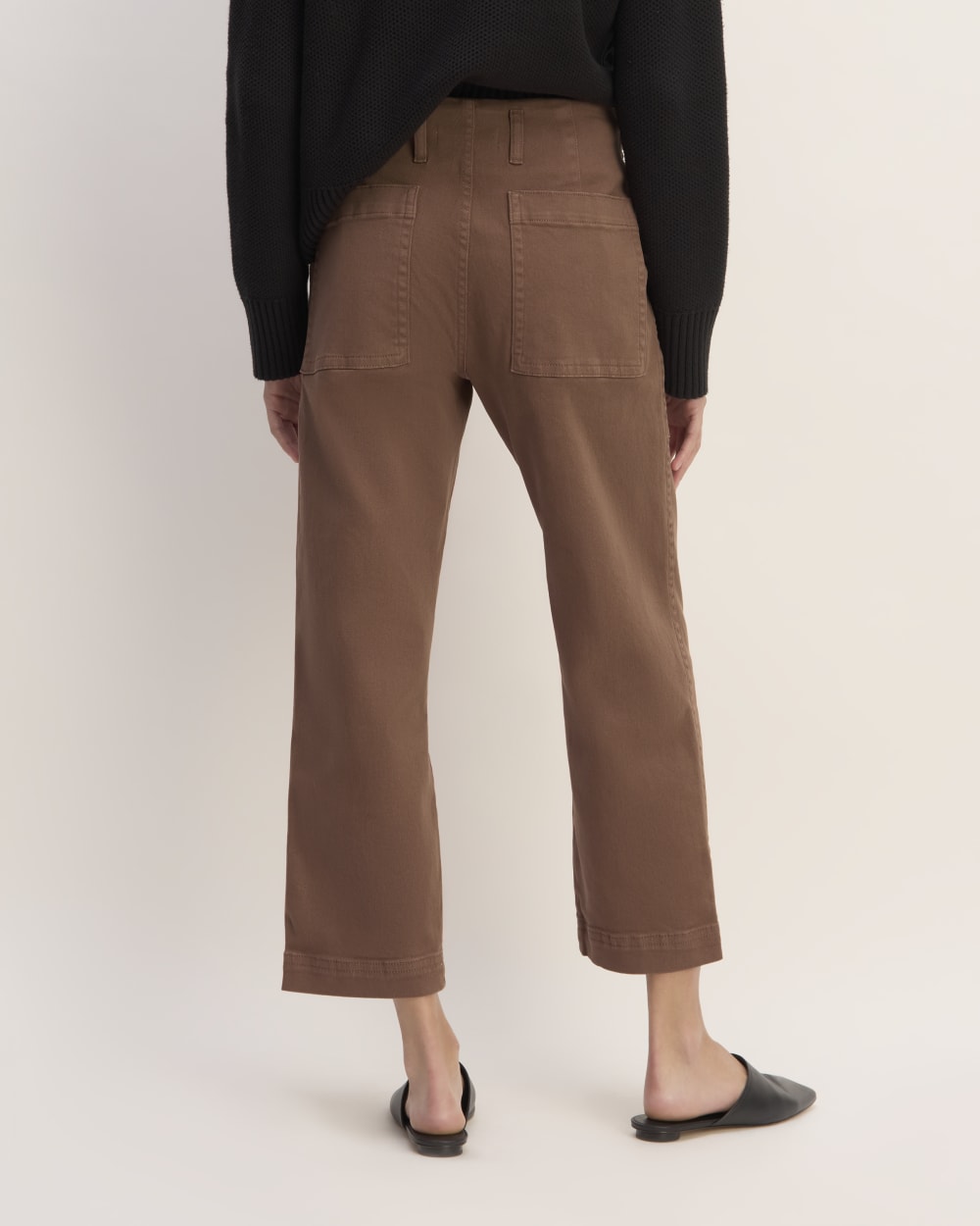 The Organic Utility Pant in Carob Brown — detail view