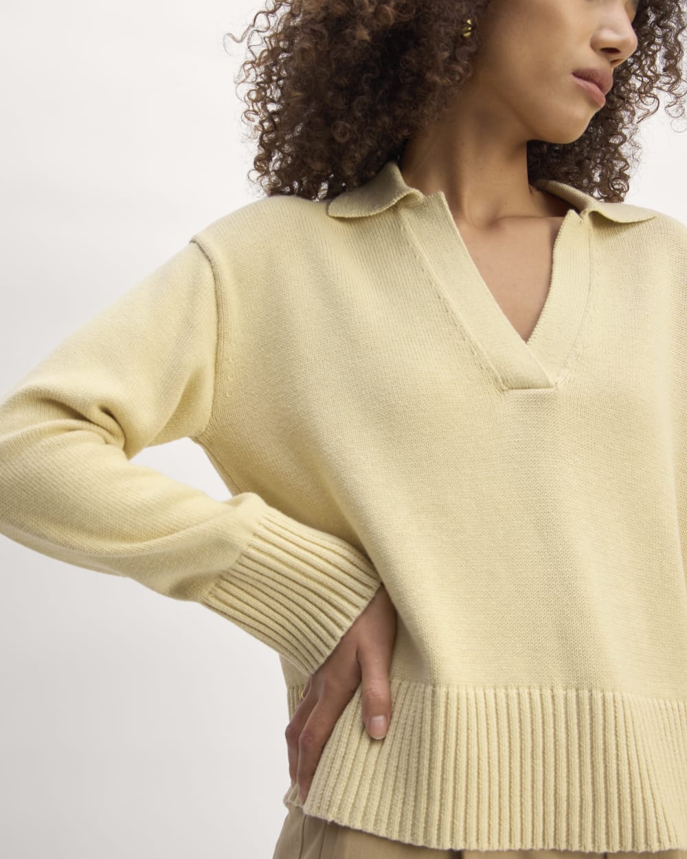 The Boxy Polo in Everyday Cotton in Parsnip — detail view