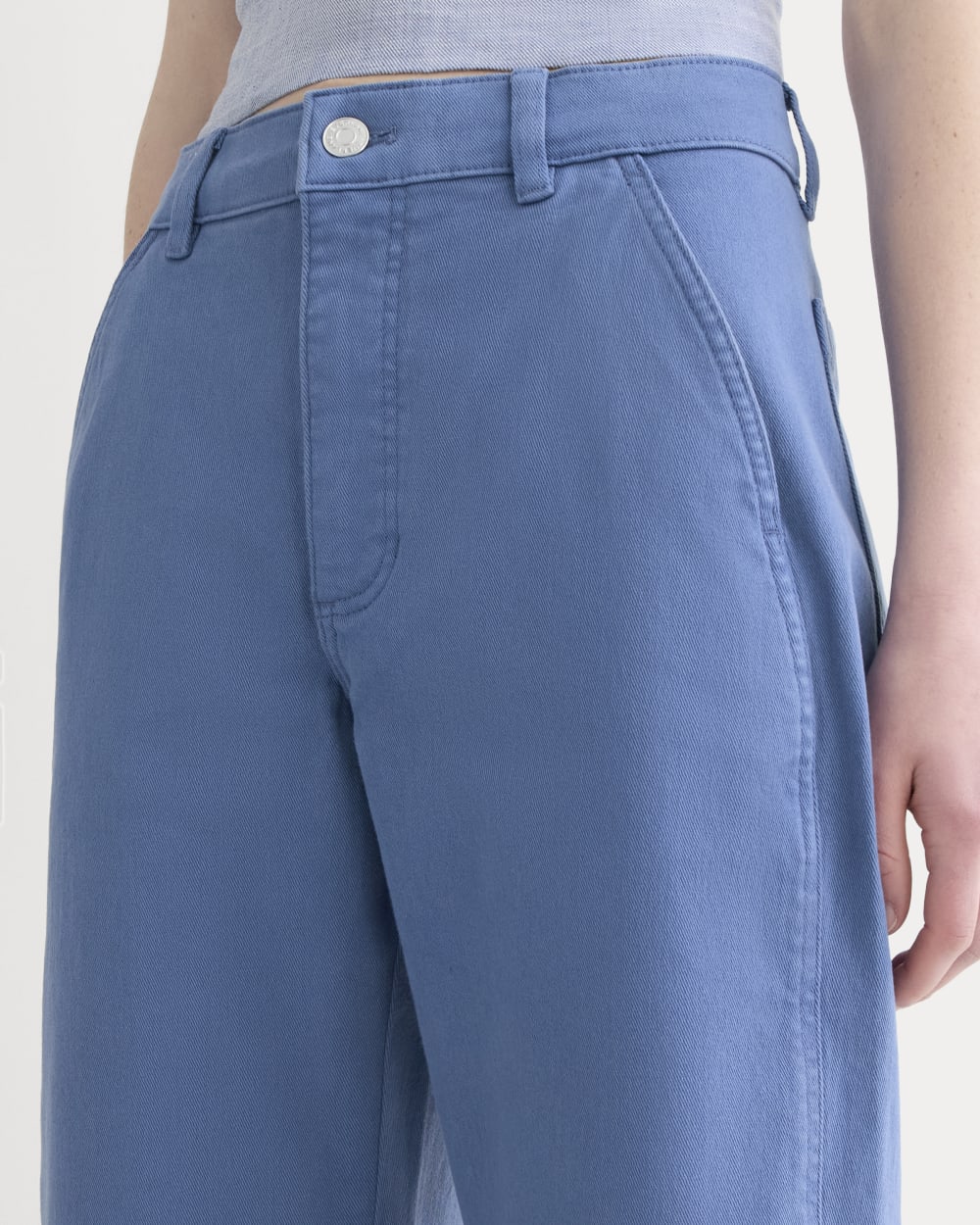 The Utility Barrel Pant in Cornflower Blue — detail view