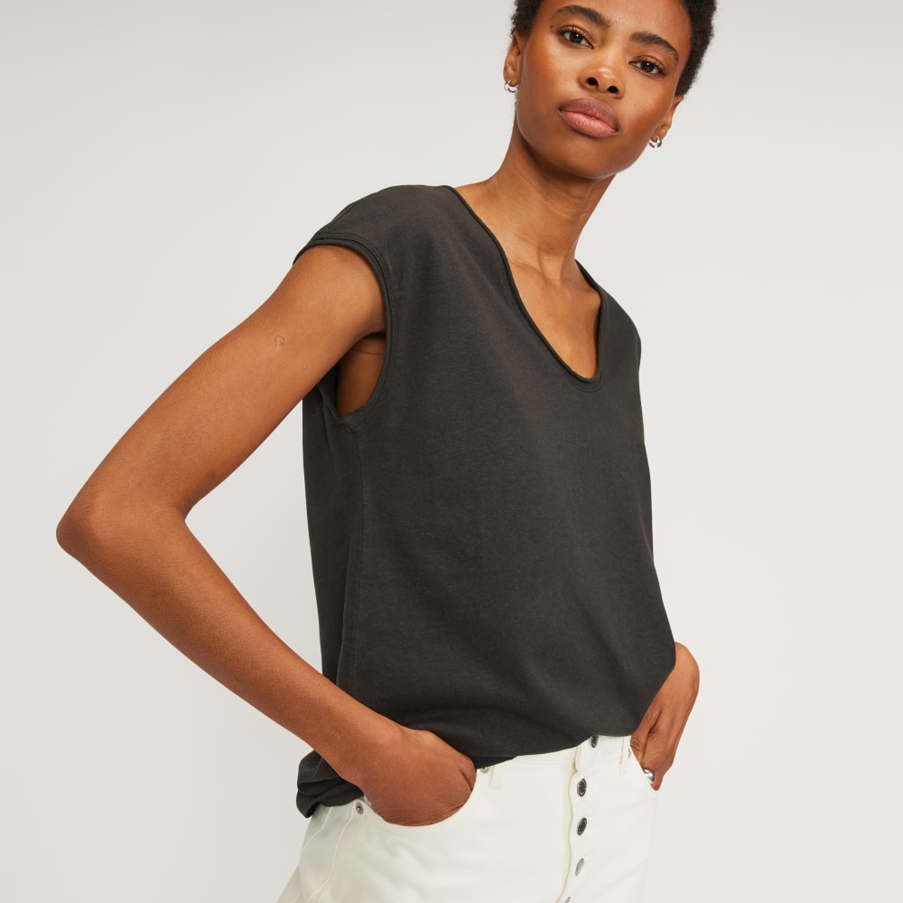 The Hemp Scoop-Neck Muscle Tee in Black — detail view