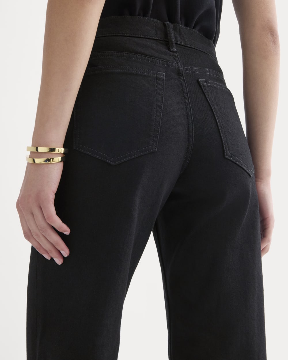 The Column Jean in Black — detail view