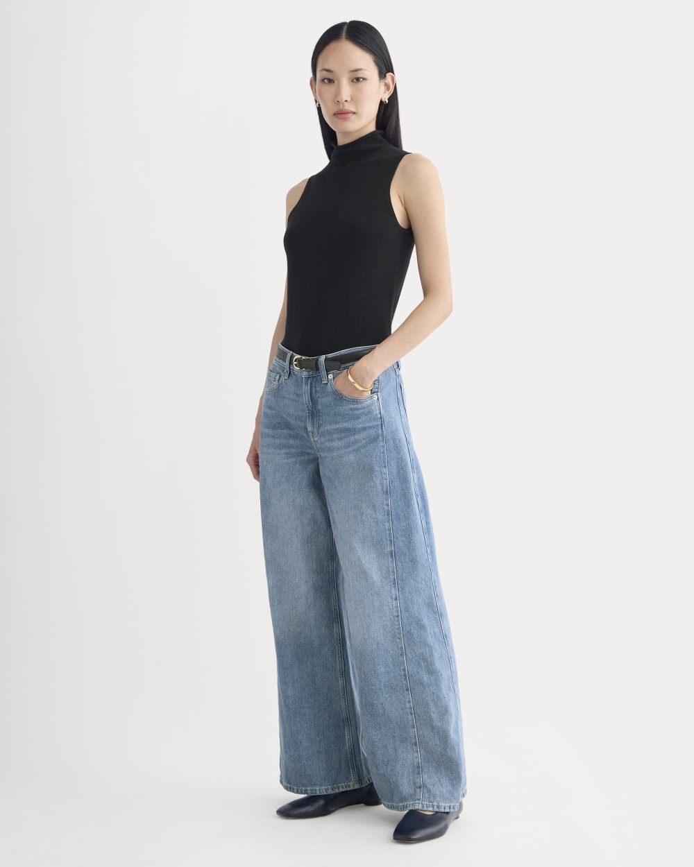 Paneled Ultra Wide-Leg Jean in Tungsten Scratch — front view