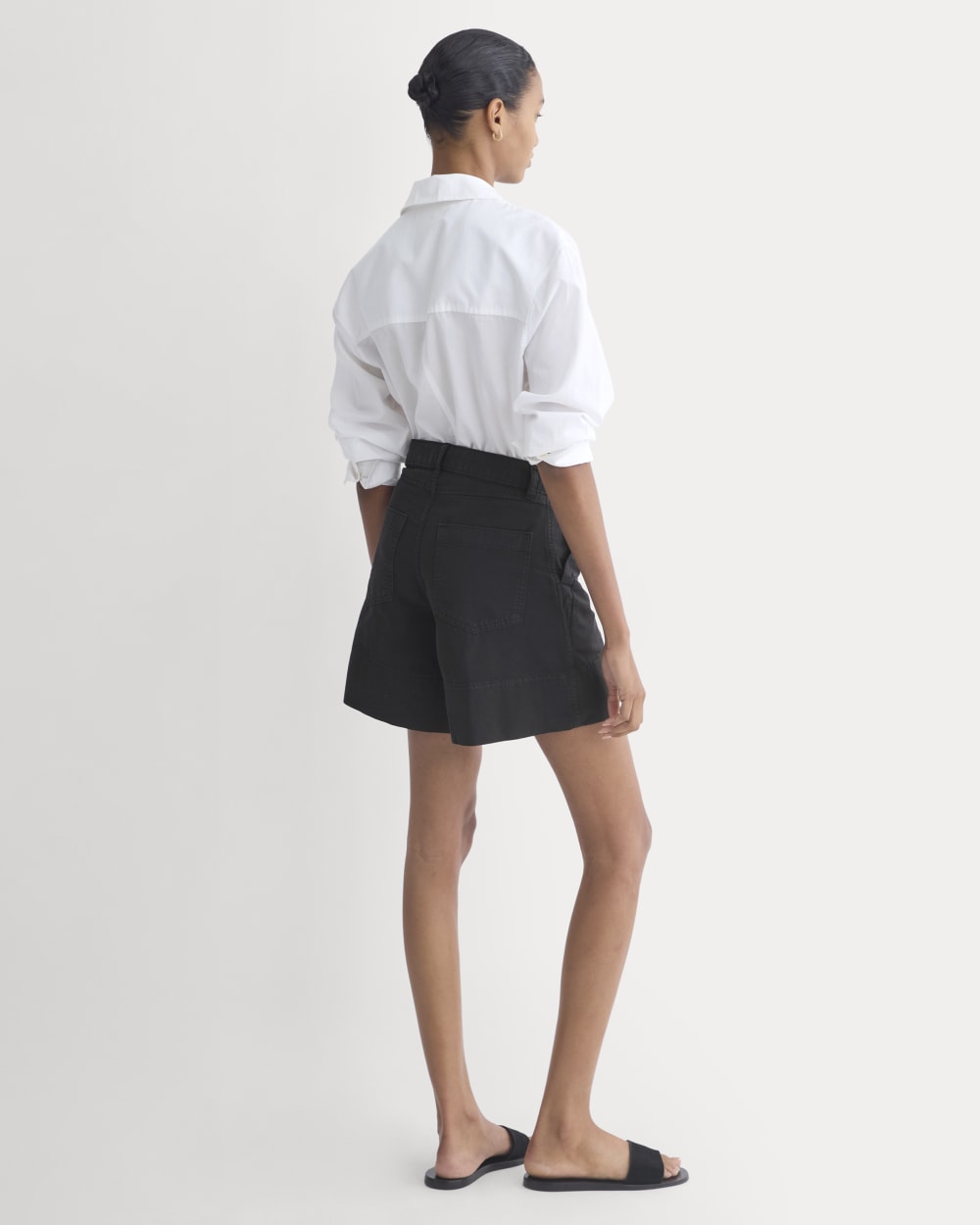 Seamed Everywhere Short in Black — detail view