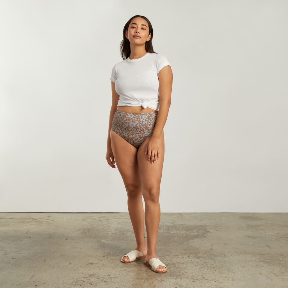 The High-Rise Hipster Bottom in Honey Floral — detail view