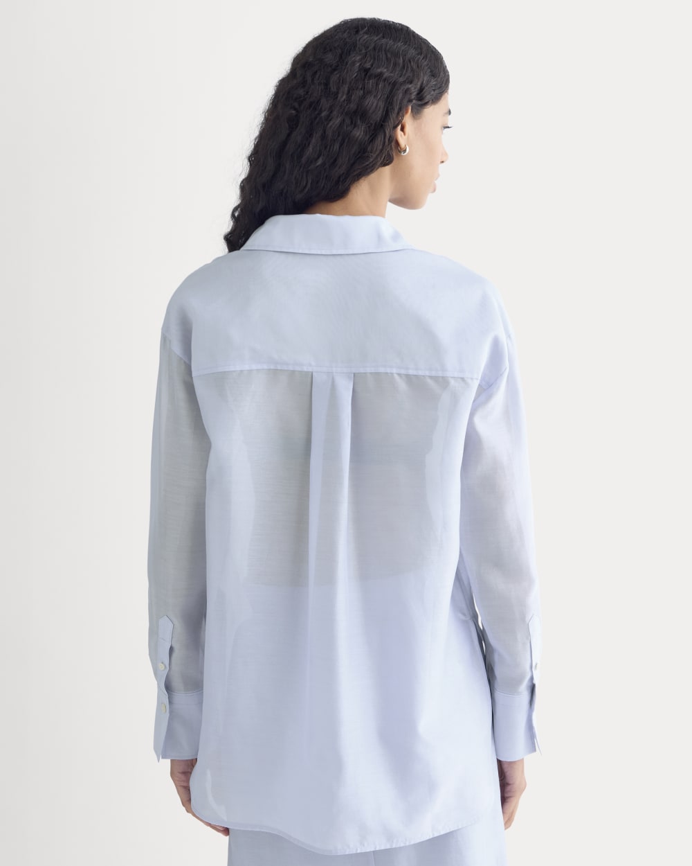 Oversized Shirt in Cotton-Silk Organza in Kentucky Blue — detail view