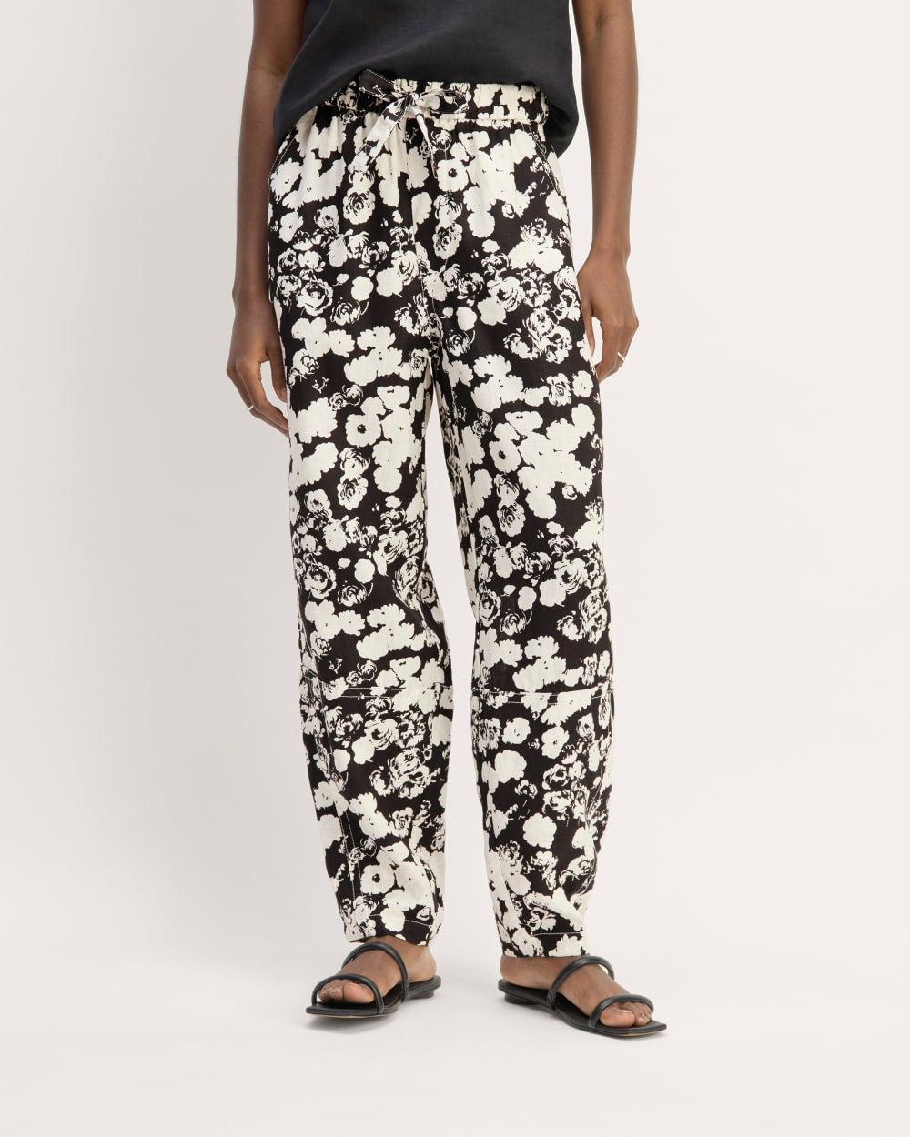 The Linen Pull-On Barrel Pant in Black / Bone Floral — detail view