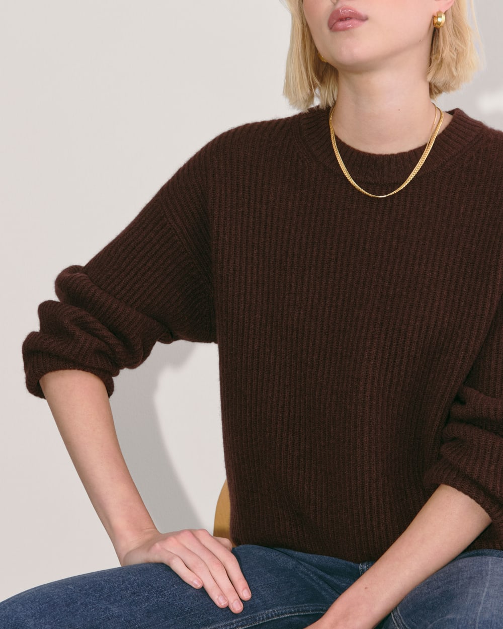 The Cocoon Crew in Wool Cashmere in Americano — detail view