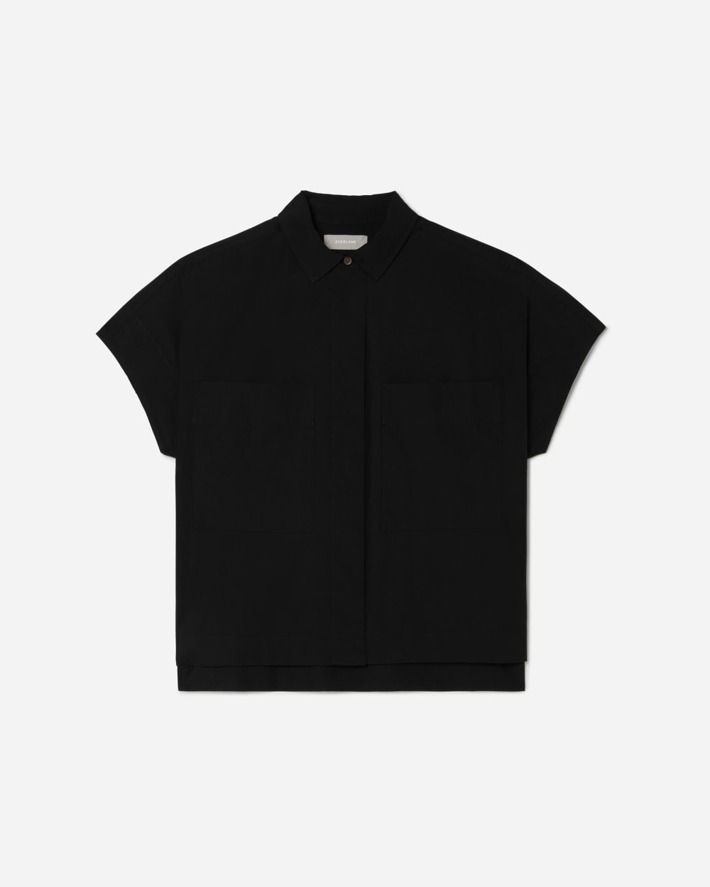 The Short-Sleeve Box Shirt in Black — detail view