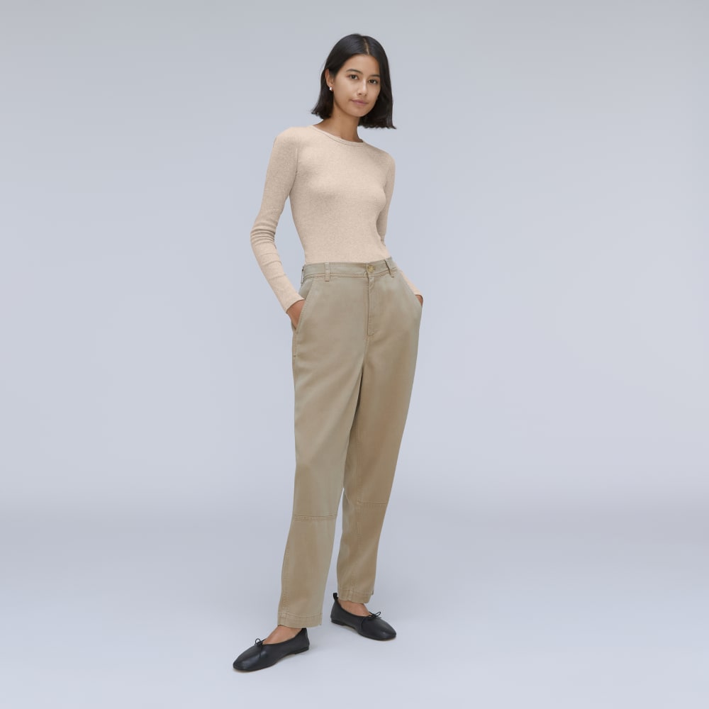 The Luxe Rib Long-Sleeve Crew in Heathered Meringue — detail view