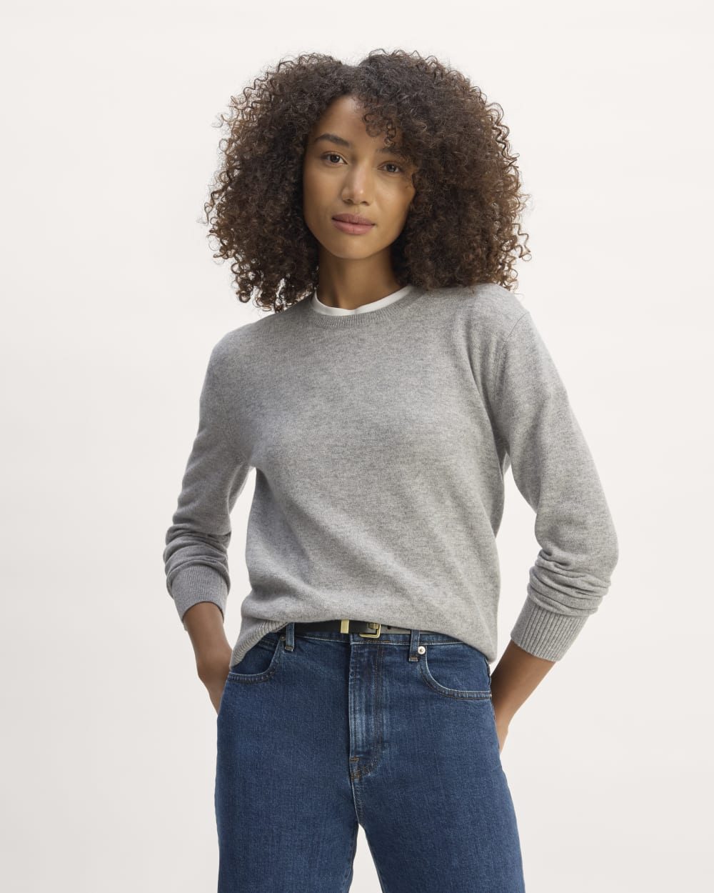 The Classic Crew in Cashmere in Light Heather Grey — front view