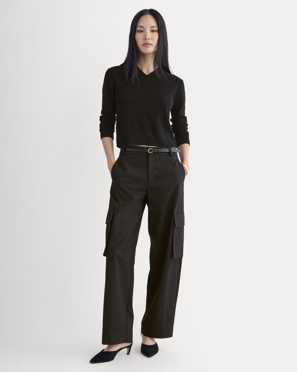 Wide-Leg Cargo Trouser in Buttersmooth in Black — front view