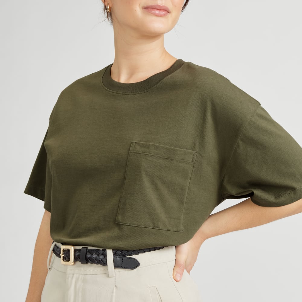The Organic Cotton Relaxed Pocket Tee in Kalamata — detail view