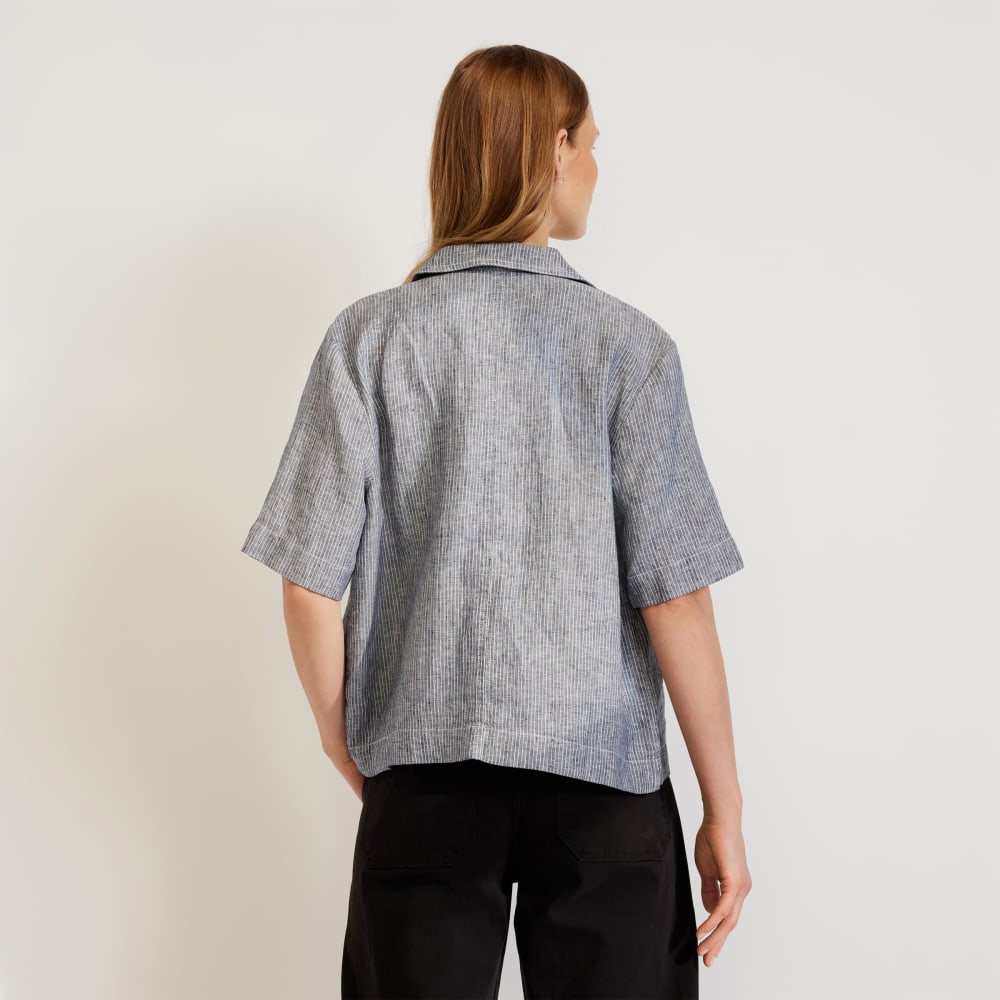 The Linen Workwear Shirt in Canvas Tan / Navy — detail view