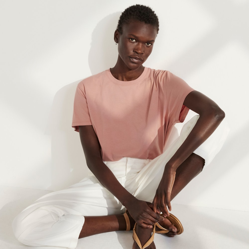 The Box-Cut Tee in Essential Cotton in Light Rose — detail view