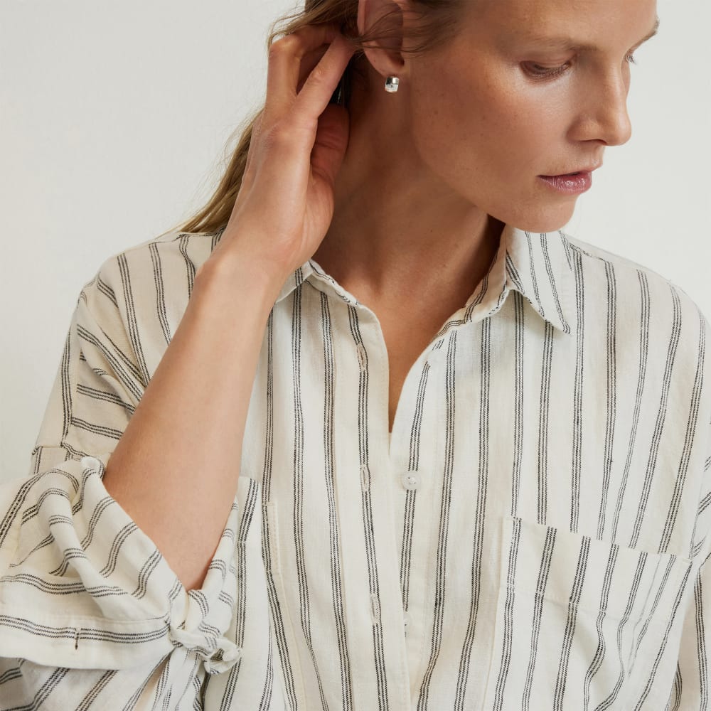 The Way-Long Linen Shirt in Black / Canvas Tan — detail view