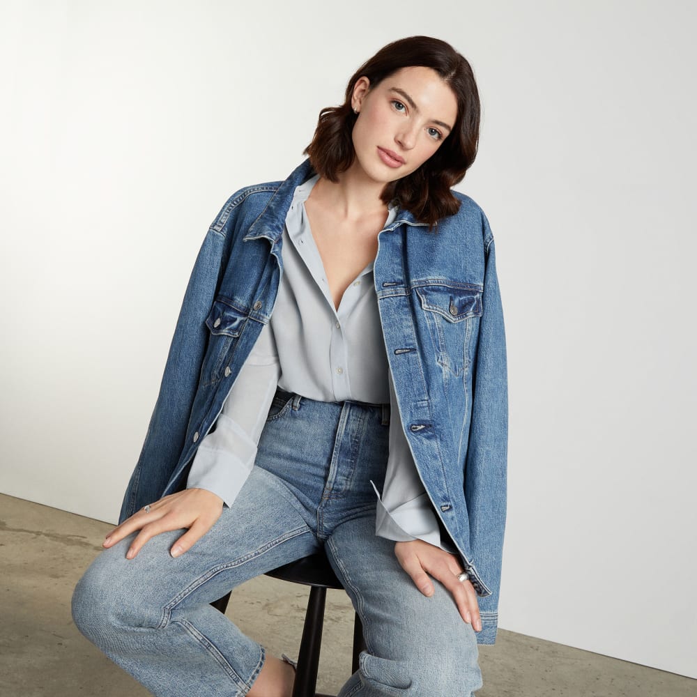 The Must-Have Shirt in Washable Silk in Sky — detail view