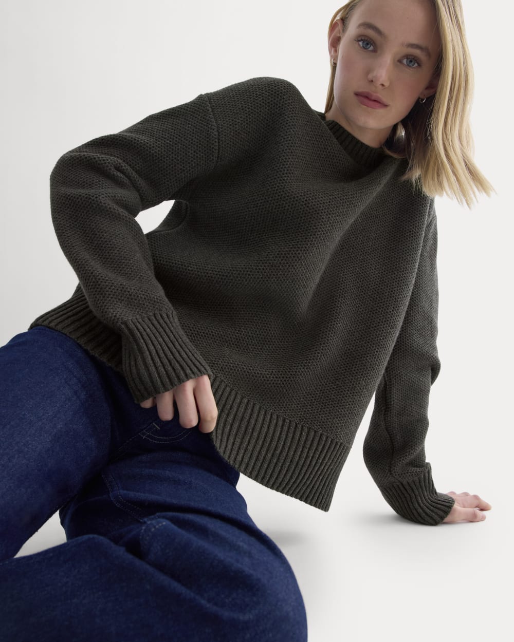 The Cotton Honeycomb Square Crew in Heathered Soot — front view