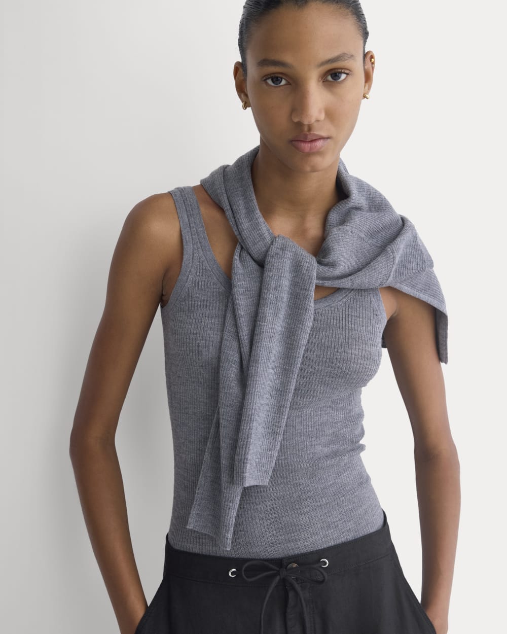 The Light Ribbed Cami in Ultrasoft Merino in Heather Mid Grey — detail view