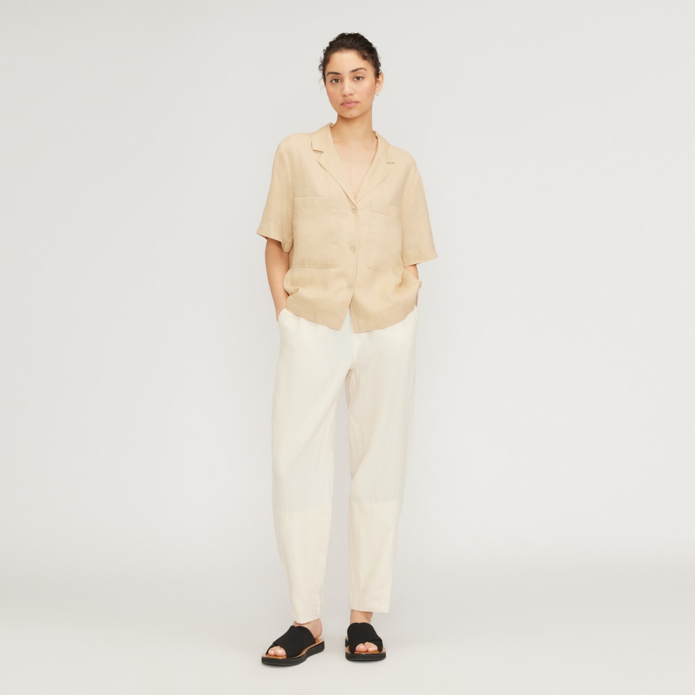 The Linen Workwear Shirt in Warm Khaki — detail view
