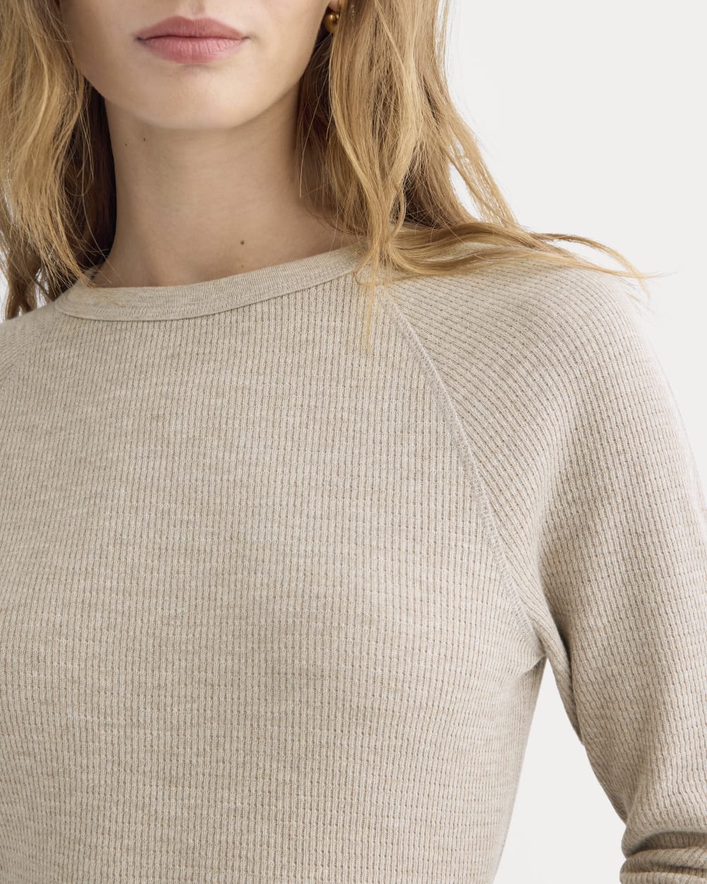 Slim-Fit Crew in Cozy Waffle in Heathered Oatmeal — detail view