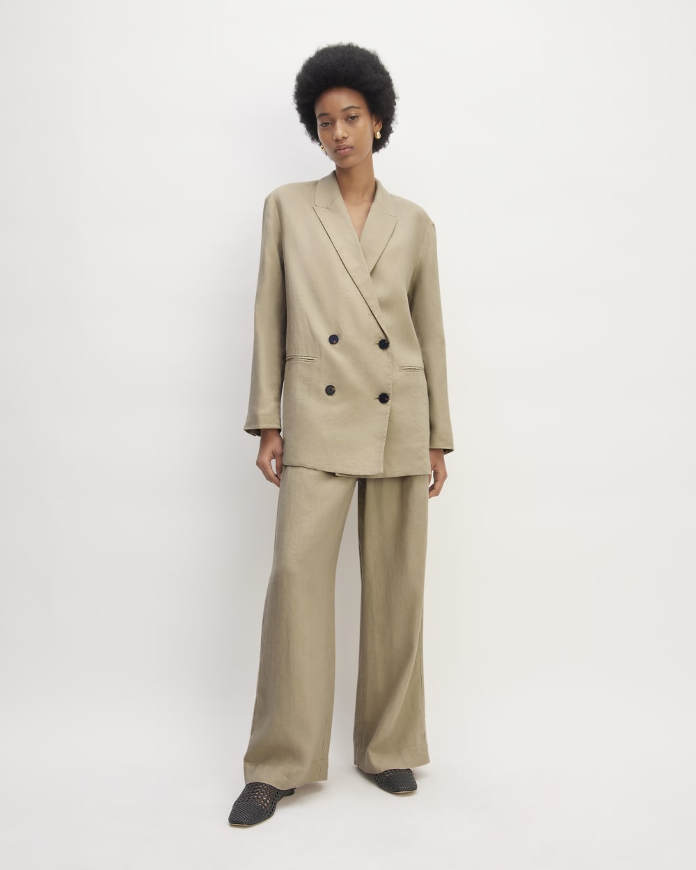 The Linen Double Breasted Blazer in Trench Coat Khaki — detail view