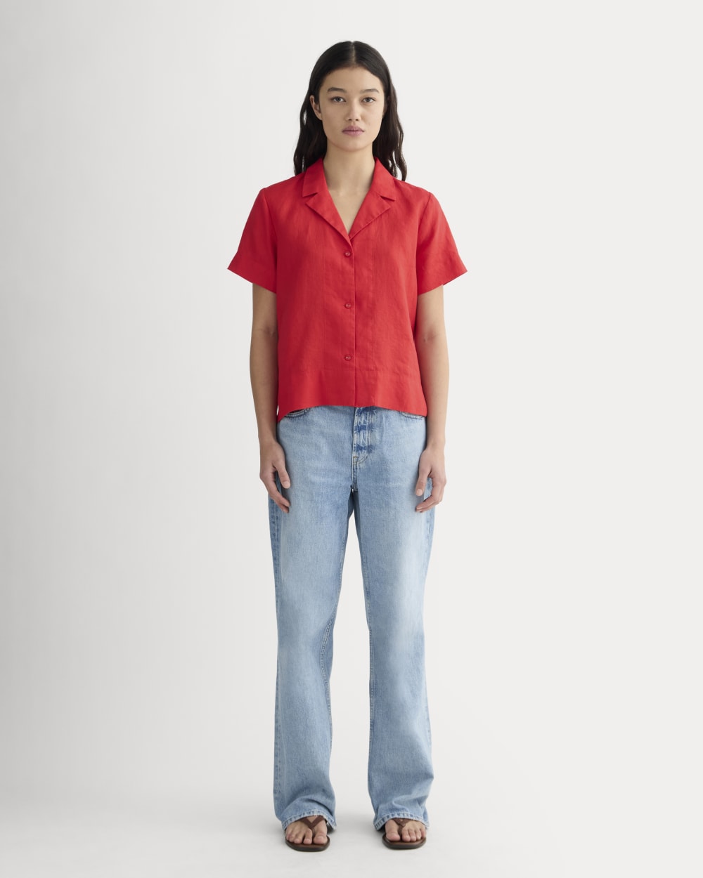 The Notch Shirt in Linen in Classic Red — detail view
