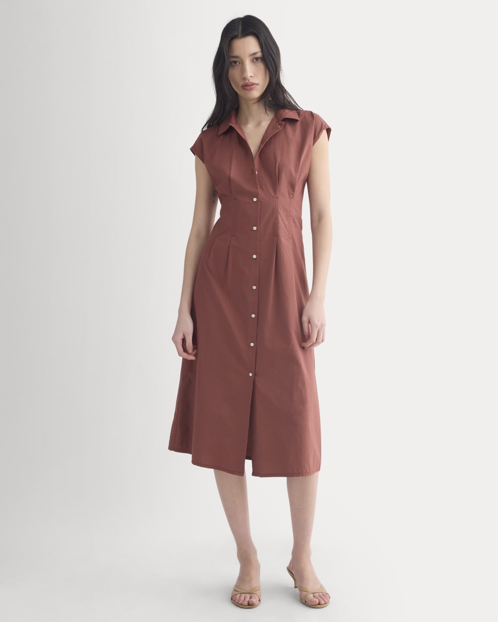Muscle Shirtdress in Lightweight Cotton in Henna Red — front view