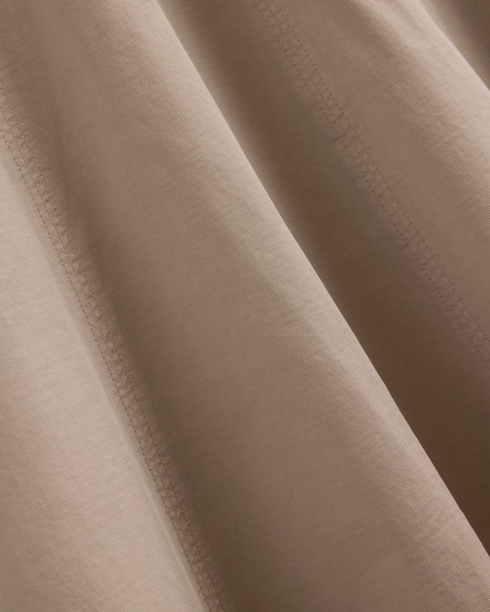 Seamed Midi Skirt in Trench Coat Khaki — detail view